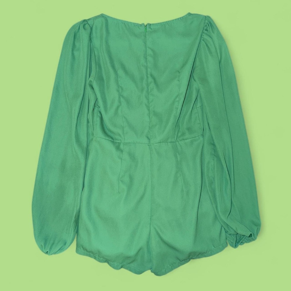 PrettyLittleThing Green Ruffle Romper – US Size 2 - Picture 4 of 6